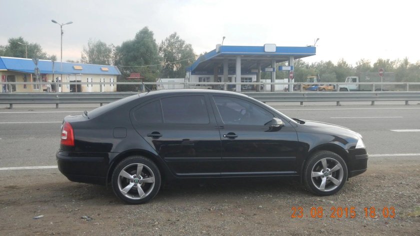 Шкода Октавия 2008 тонированная