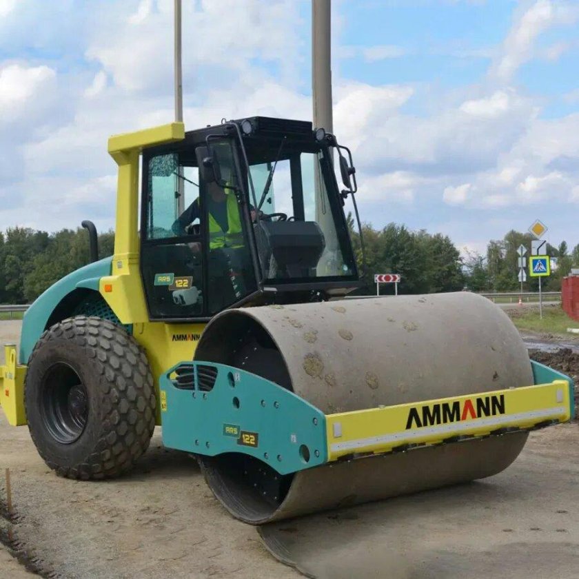 Каток грунтовый Ammann