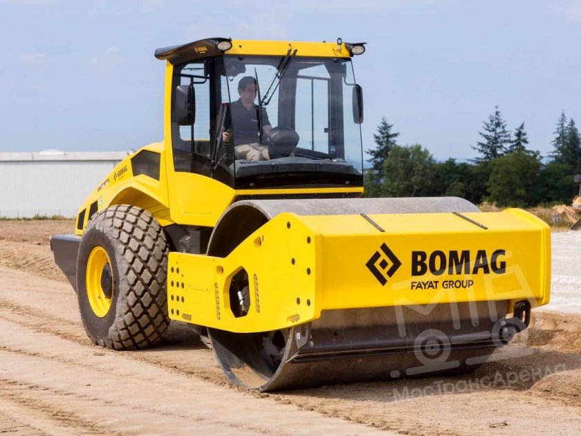 Bomag BW 216 D-5