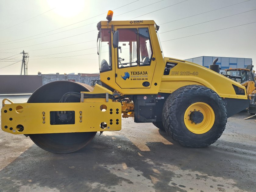 Bomag bw 211 d-40