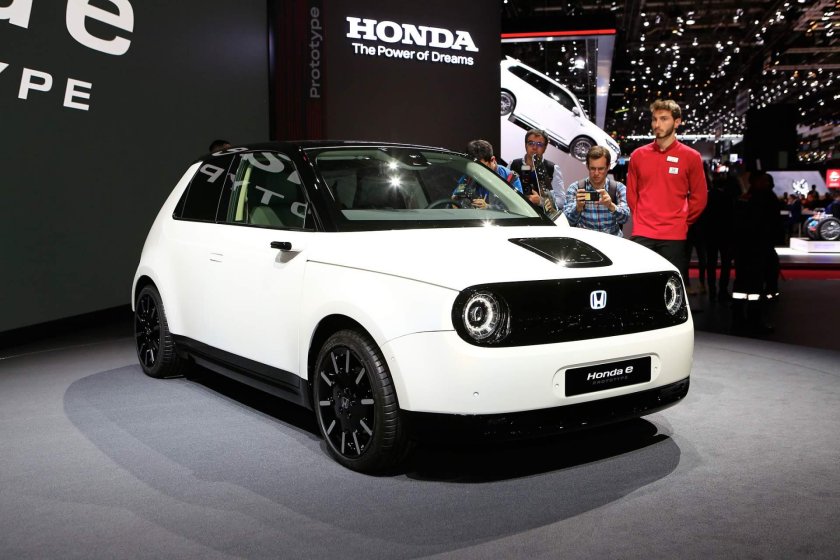 Honda e