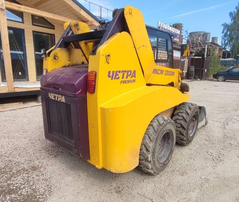 Мини-погрузчик четра мксм 1200м