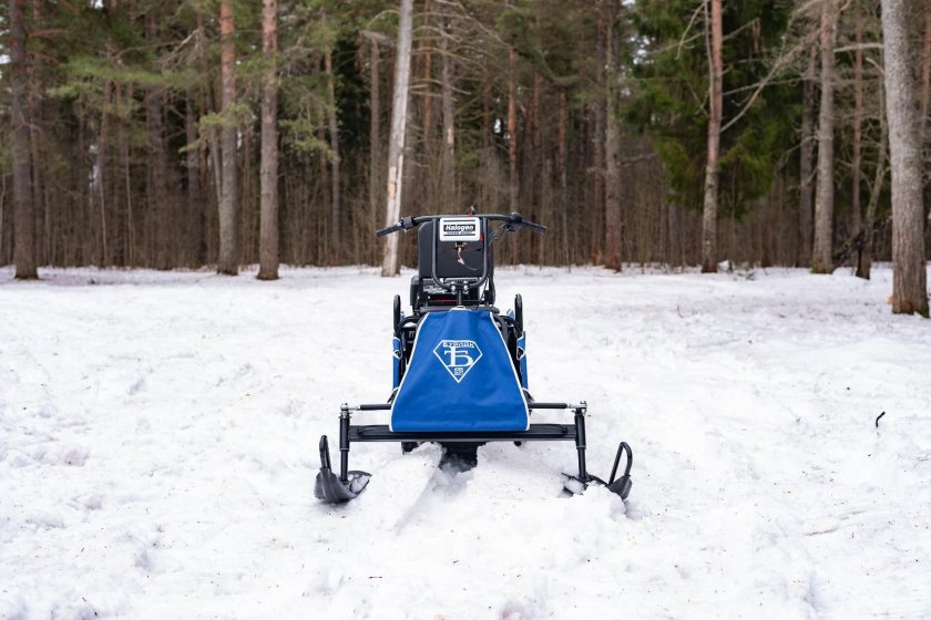 Бурлак м Опти р 15 с лыжным модулем