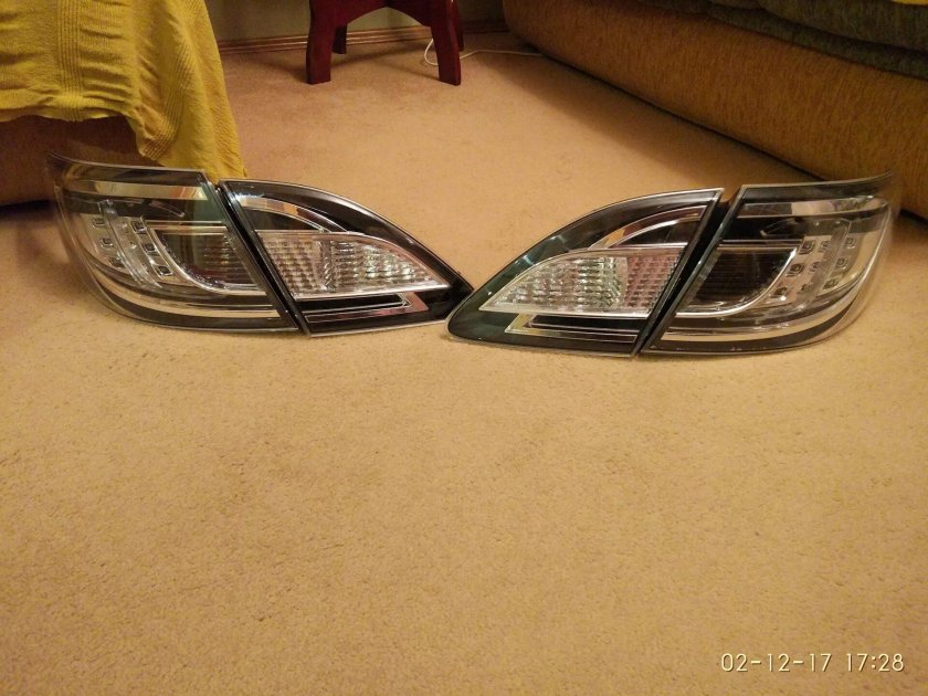 Фонари Мазда 6 Атенза дорестайл