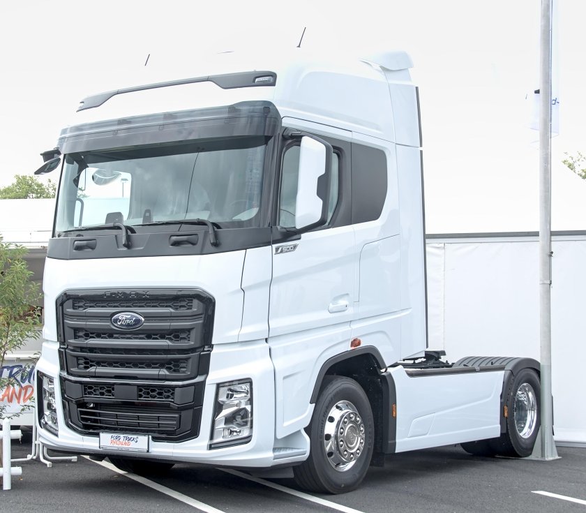 Тягач Ford Trucks f-Max