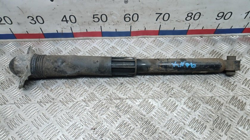 Амортизатор задний skoda octavia