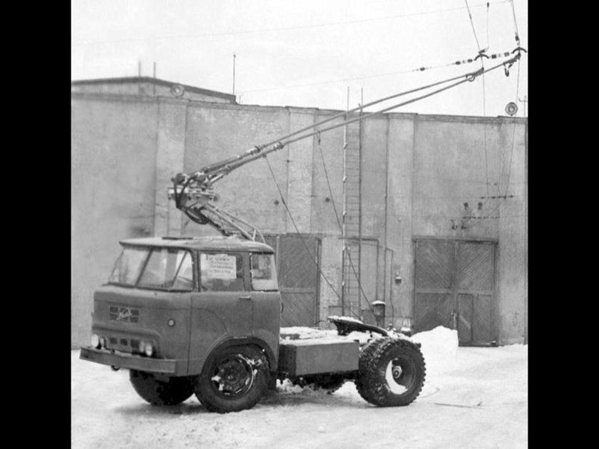 Седельный тягач каз 606 Колхида