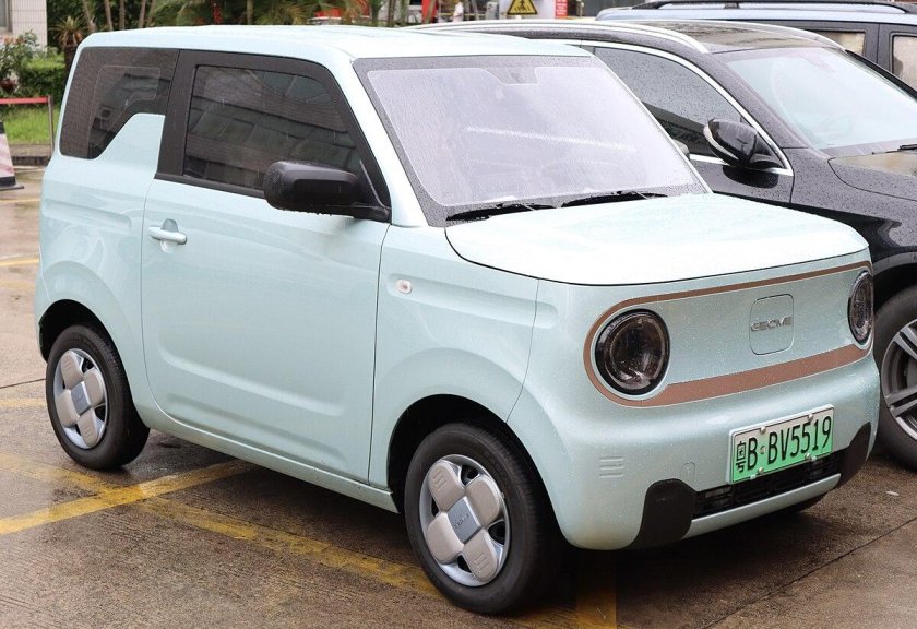 Geely geometry panda mini