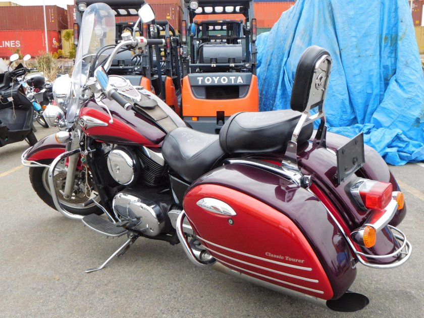 Kawasaki Vulcan 1500 Classic Tourer