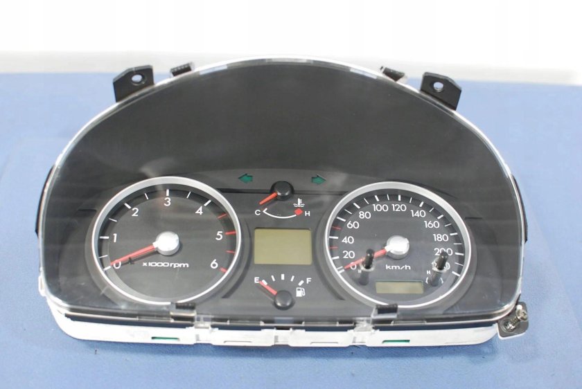 Приборная панель Hyundai Getz 2007