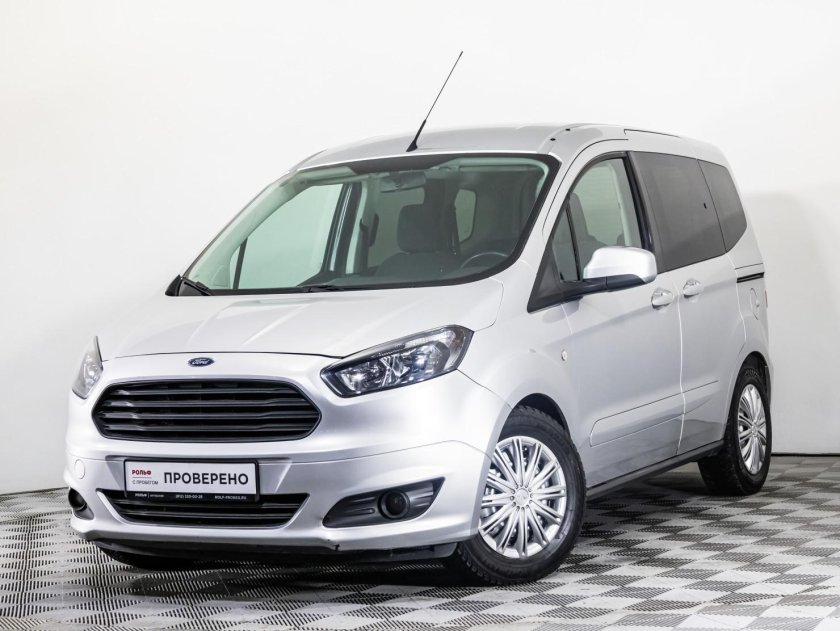 Ford tourneo courier