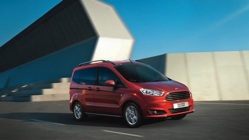 Ford Tourneo Courier 2022