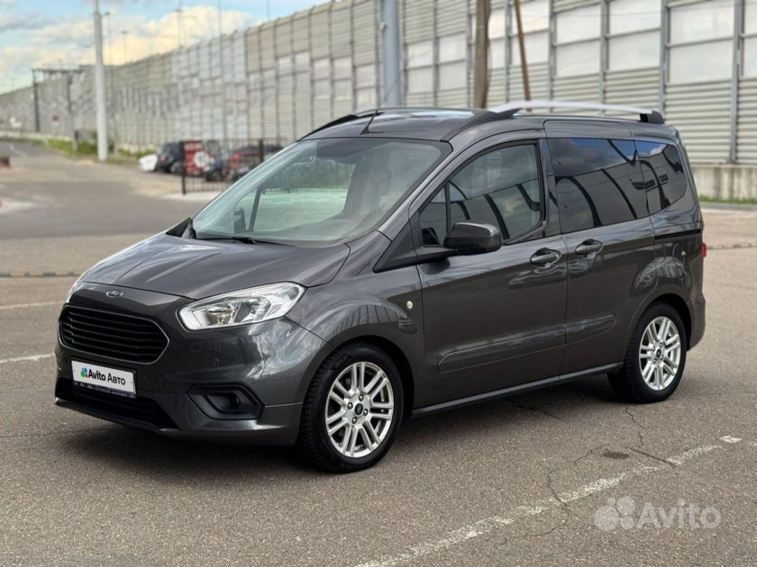 Ford tourneo courier 2014 2018