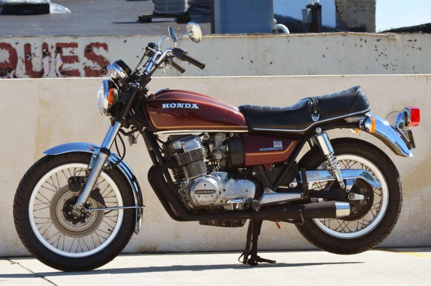 Honda cb 750 four