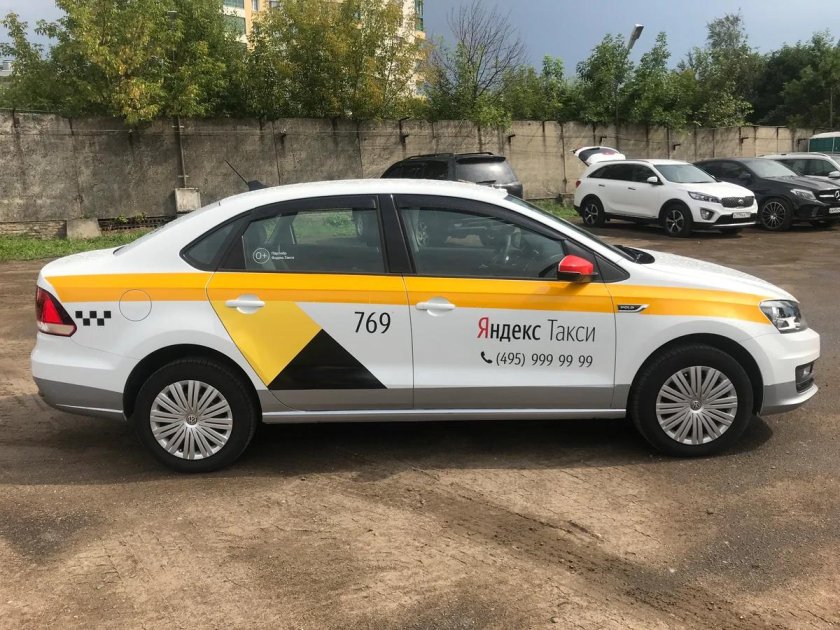 Volkswagen Polo такси