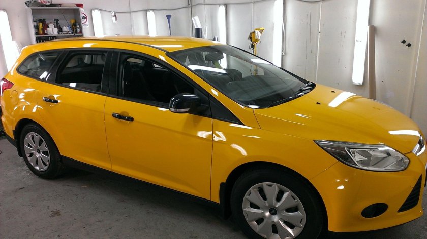 Форд фокус 3 универсал желтый