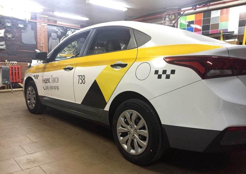 Оклейка такси