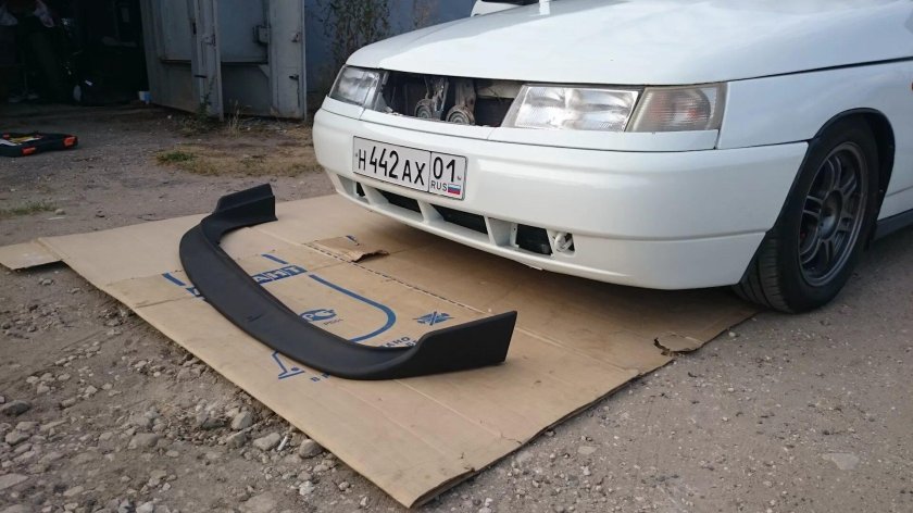 Сплиттер на ВАЗ 2112