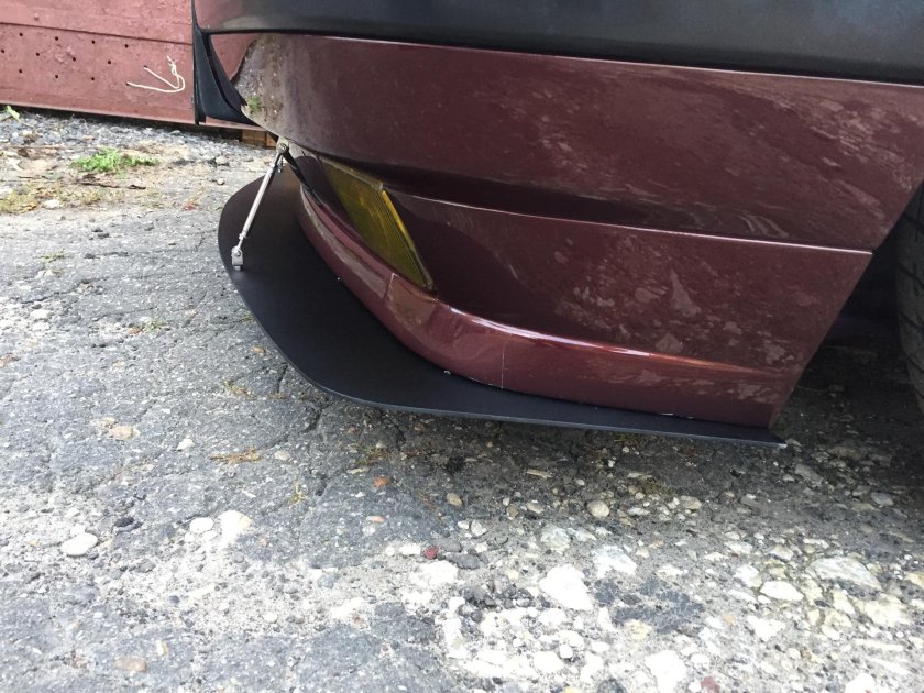 Сплиттер на бампер из композита