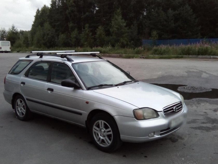 Сузуки Балено 2001