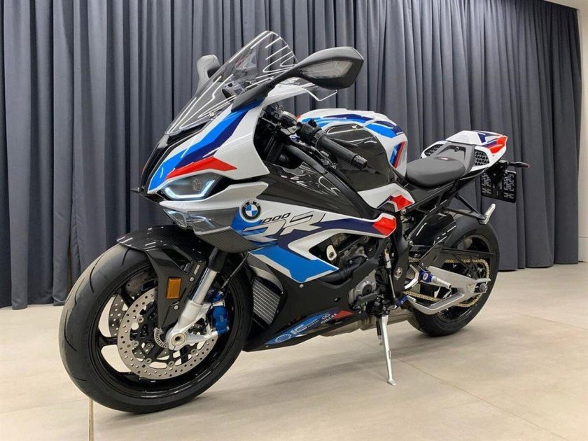 Suzuki GSX-R 1000 k8