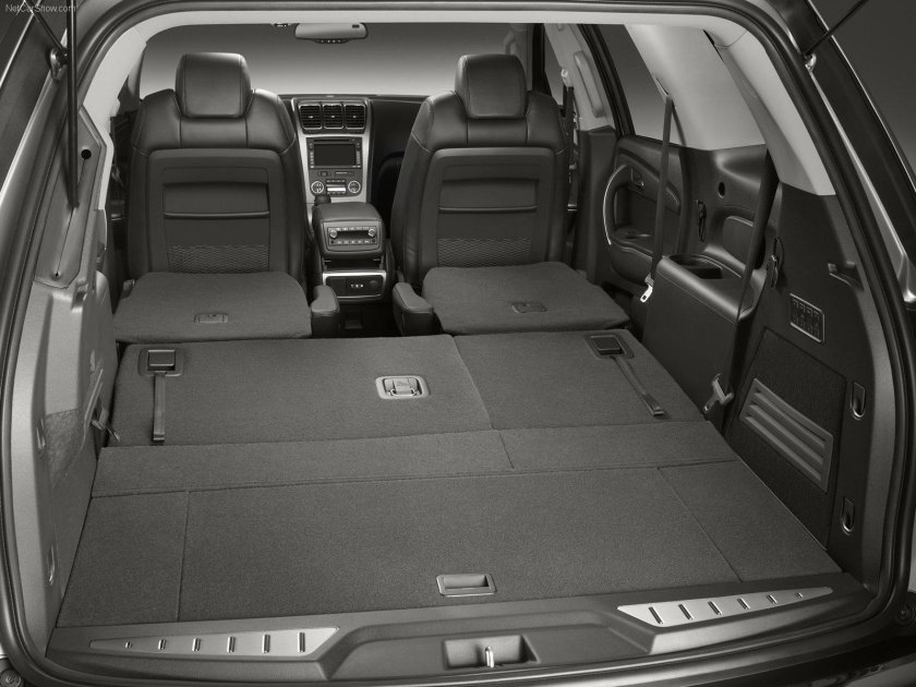 GMC Acadia 2007 салон