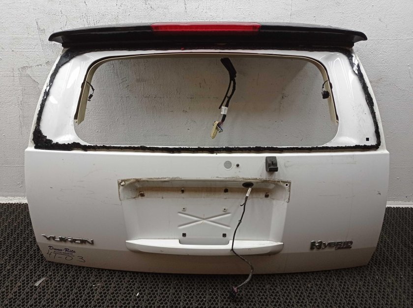 Ford 1714868u крышка багажника