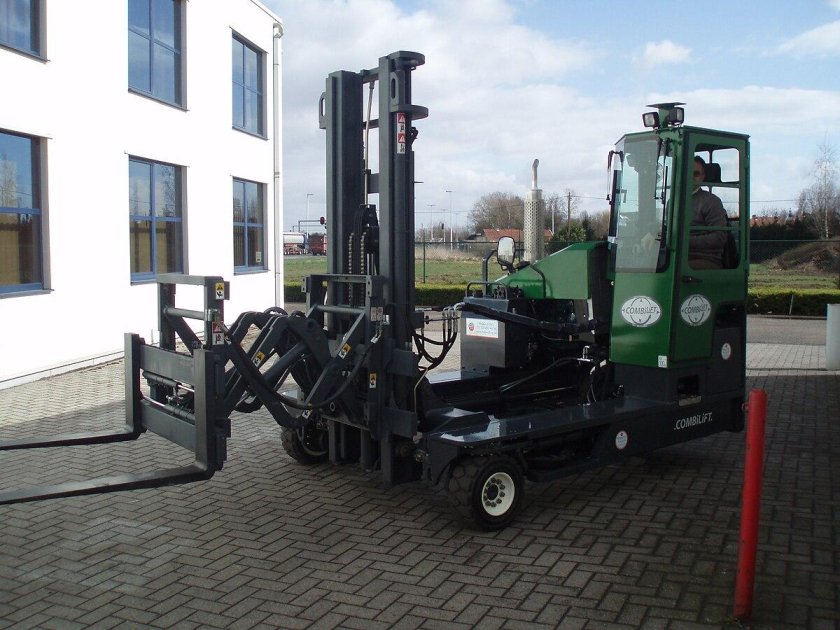 Вилочный погрузчик Combilift