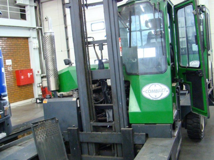 Combilift c3000