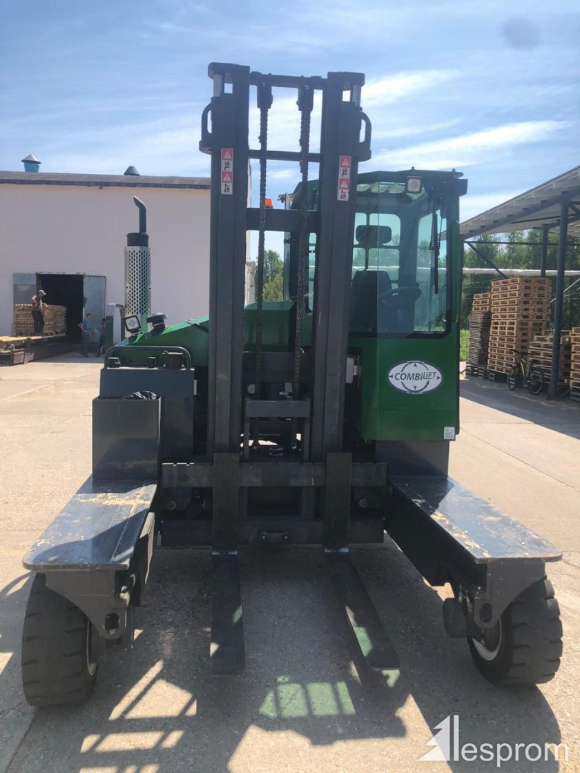 Погрузчик вилочный Combilift c5000xl