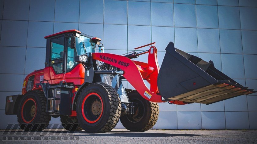 Фронтальный погрузчик Kaiman 300f, 2022