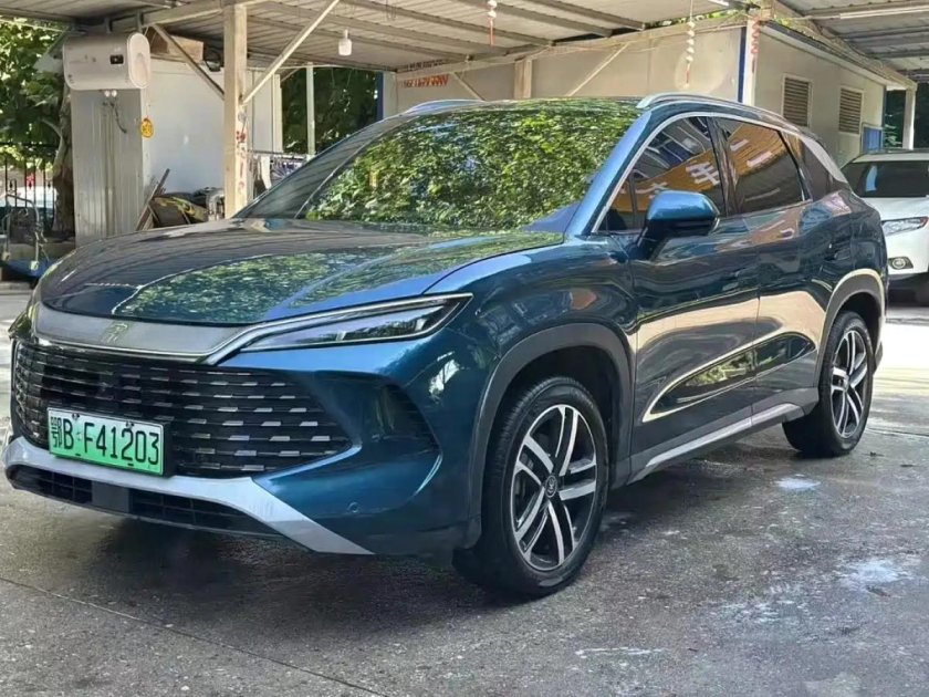 Внедорожник byd