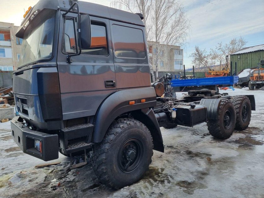 Седельный тягач урал 44202-3511-82