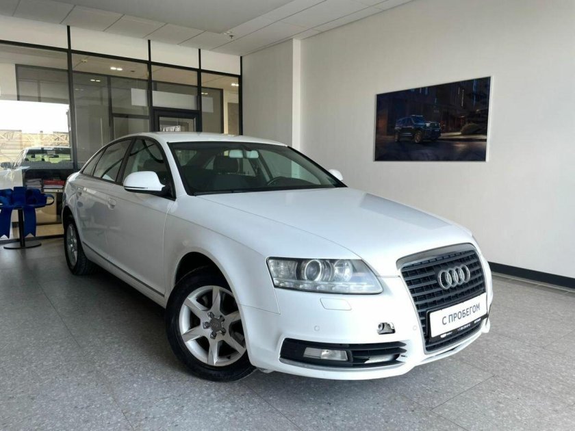 Белая ауди а 6