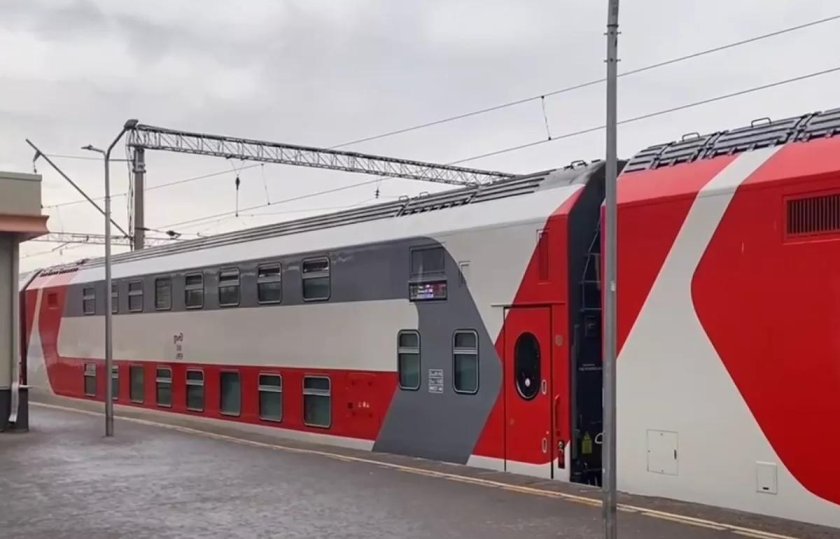 Двухэтажный поезд санкт петербург