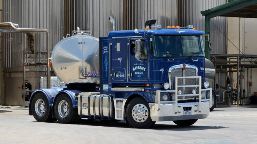 Kenworth k200 пятиосный