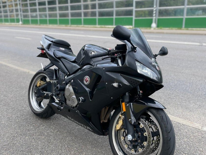 Triumph Sprint St 1050