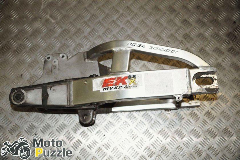 Honda CBR 929 задний маятник