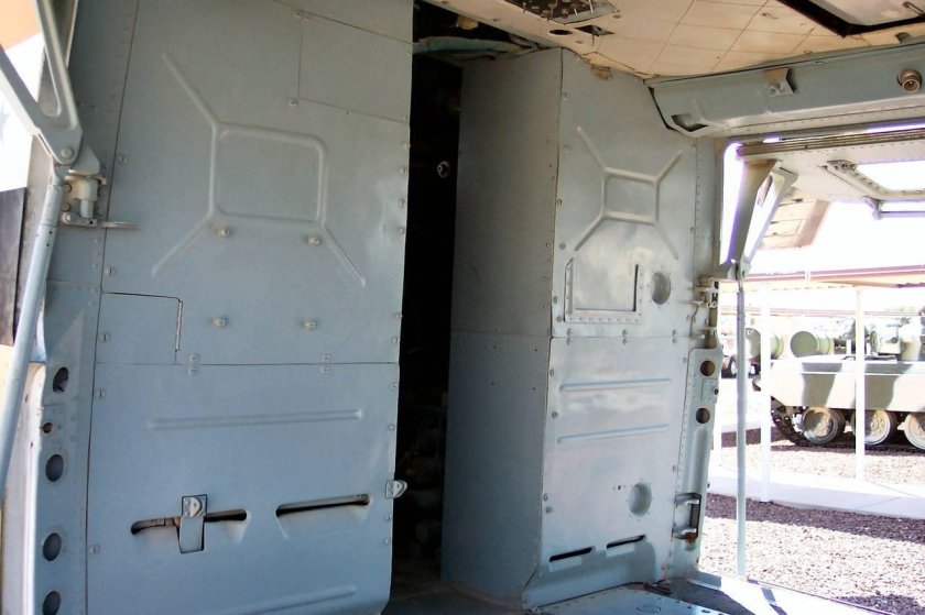 Ми 24 грузовой отсек