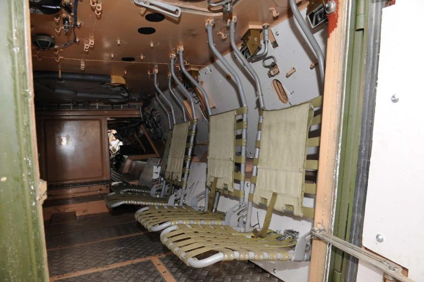 БТР 4 кабина