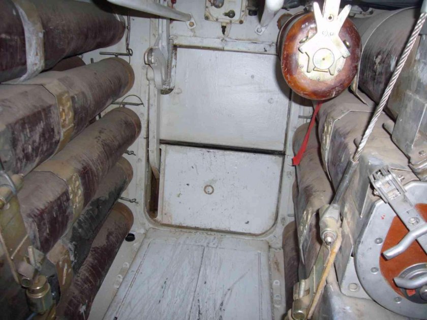 Внутри танка Меркава 4