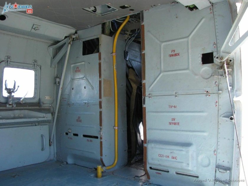 Ми 8 грузовой отсек