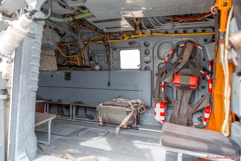 Ка-27 кабина