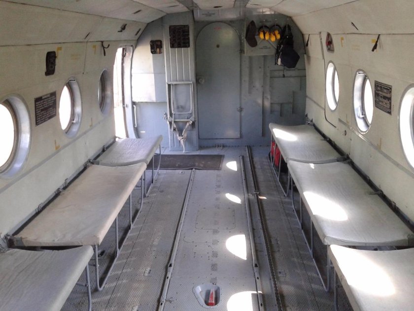 Ми 8 грузовой отсек