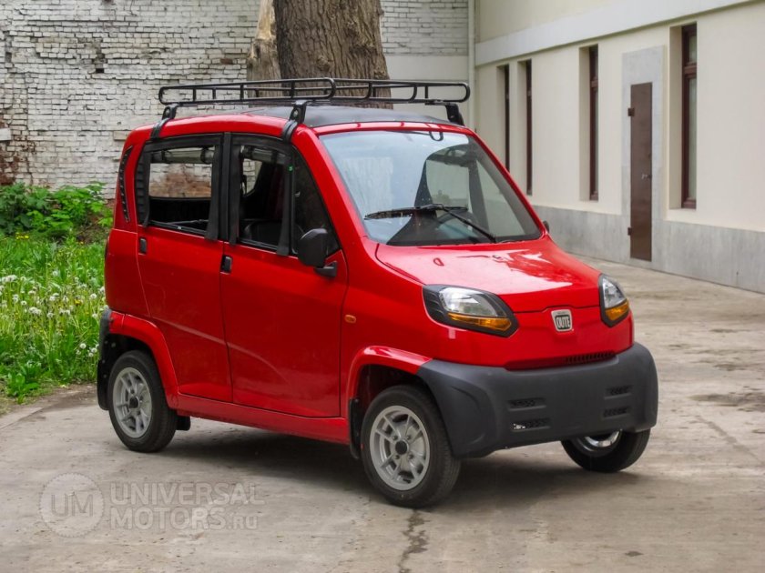 Bajaj Qute 2021