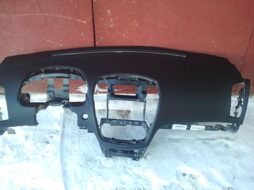 Торпедо Kia Ceed 2008