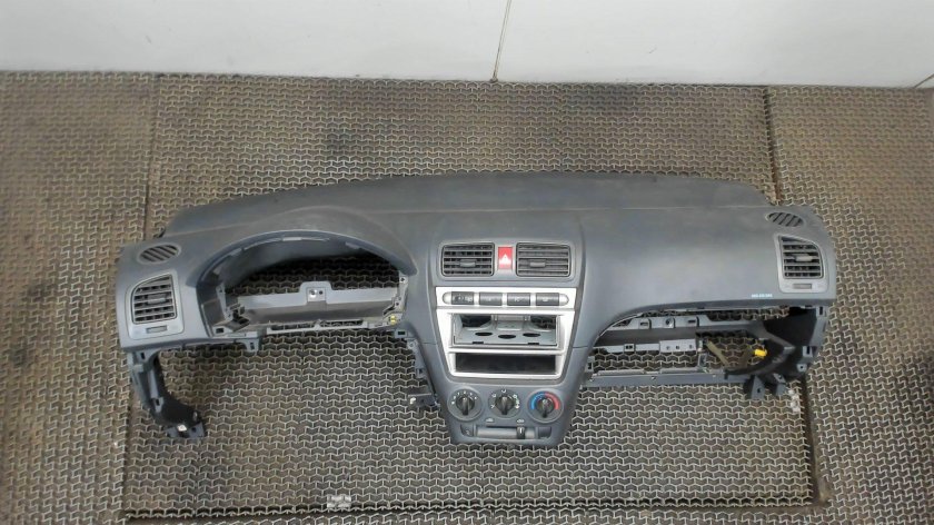 Панель Киа Пиканто 1