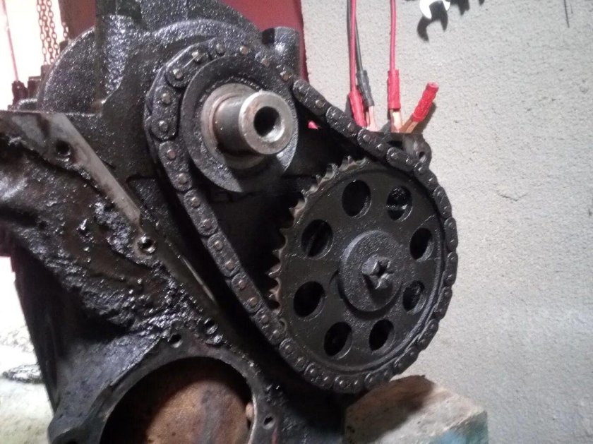 AMC 242 цепь ГРМ