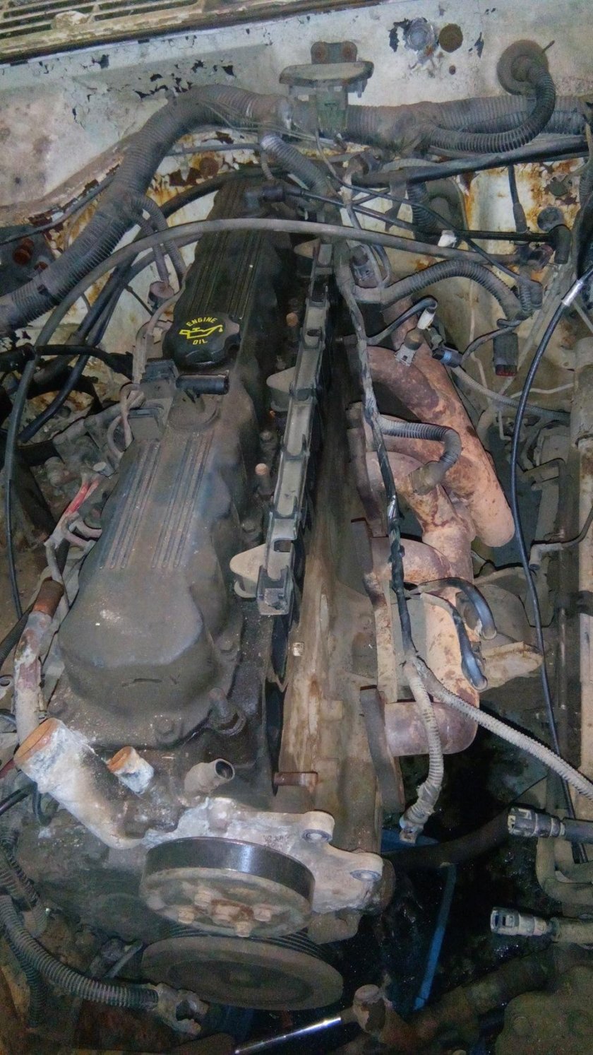 Двигатель AMC 242