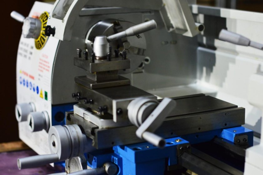 Токарный станок VISPROM SPV-430h